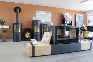Chaleur Pile Poêle, un showroom rénové pour entretenir la flamme