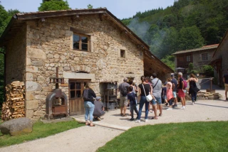 Le Moulin des Massons, entre investigation et pédagogie