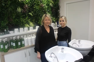 Glow Hair, un salon familial et respectueux du cheveu
