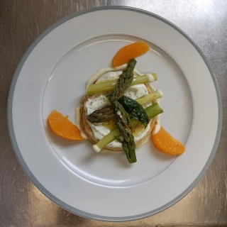 La recette du mois : Tartelette ricotta basilic asperges et citron vert