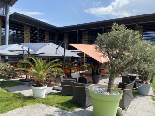 Nouvelle carte, terrasse : savourez les beaux jours à La Casa