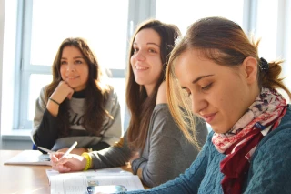 Des stages  pour découvrir son futur emploi