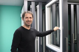 Des fenêtres qui durent, la menuiserie Cornillon assure