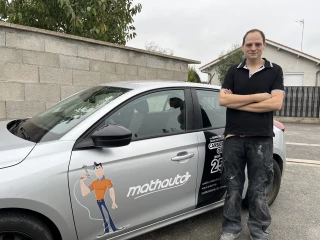  Math Auto, votre carrossier de confiance à Feurs 