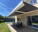 La Boutique du Store : quand le sur-mesure protège du soleil